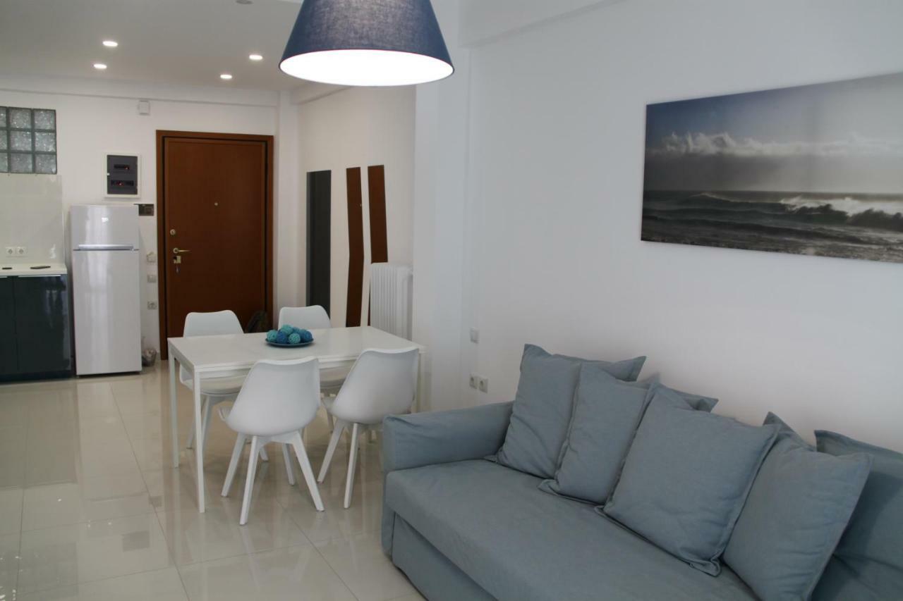 New Apartment Near Metro Larissis In The Centre Of 아테네 외부 사진
