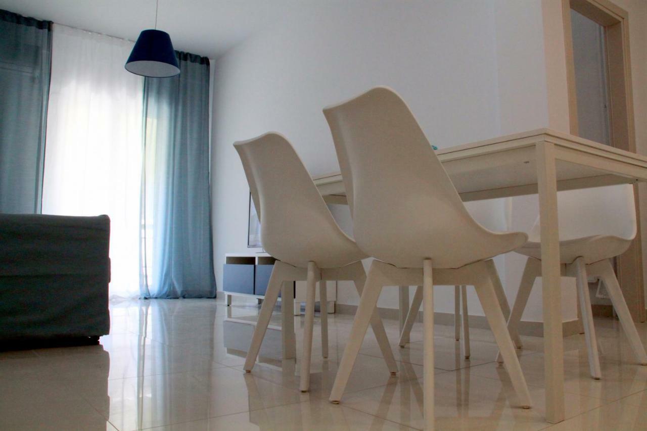 New Apartment Near Metro Larissis In The Centre Of 아테네 외부 사진